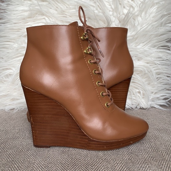 Guess “Zoey” Ankle Booties - Picture 8 of 14